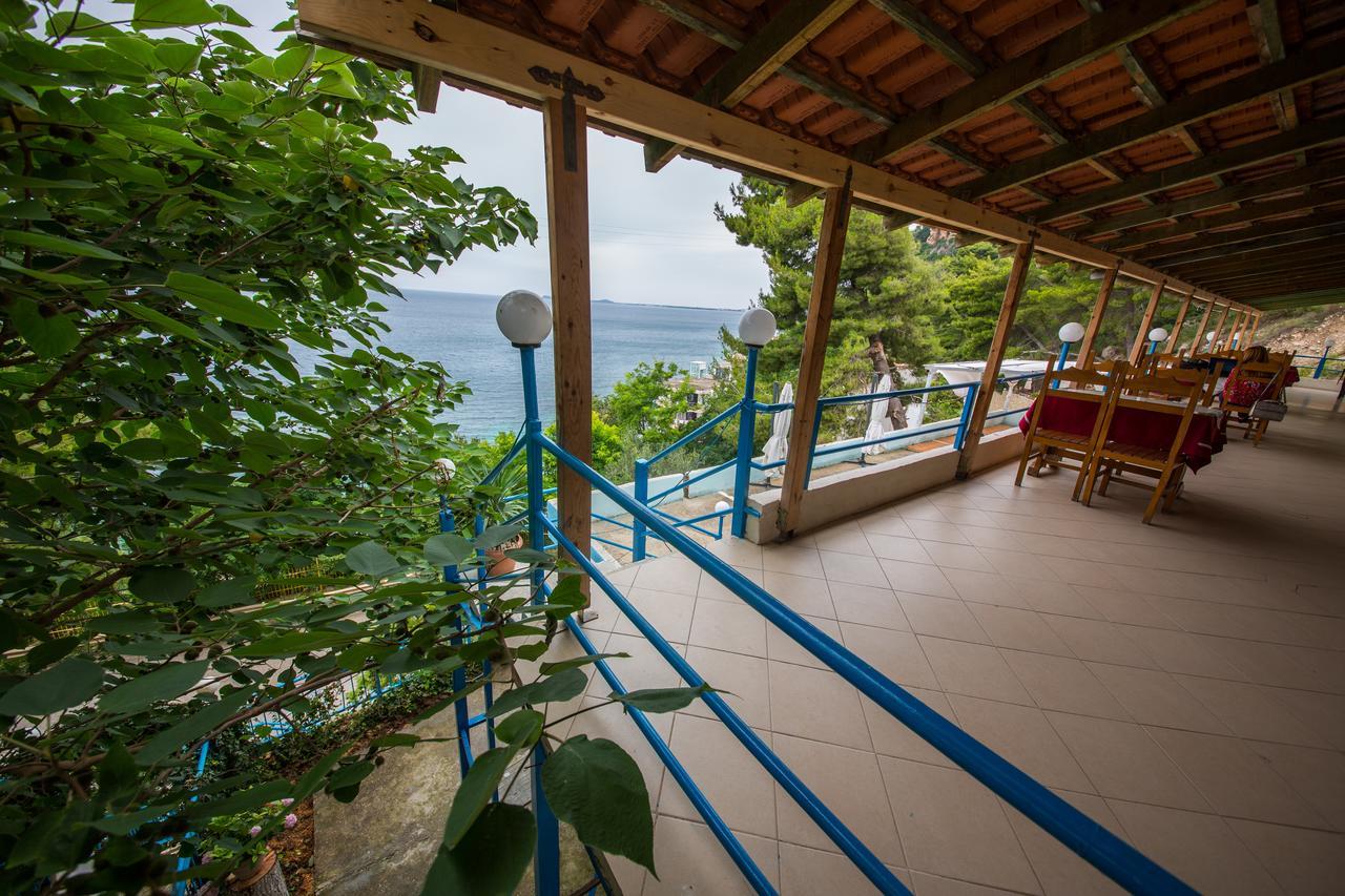 Isi Rooms Vlorë Esterno foto
